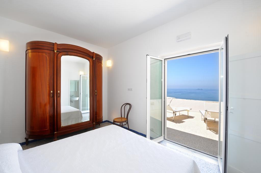 Ferienwohnung My Shazzy With Amazing Sea View Terrace Praiano Zimmer foto